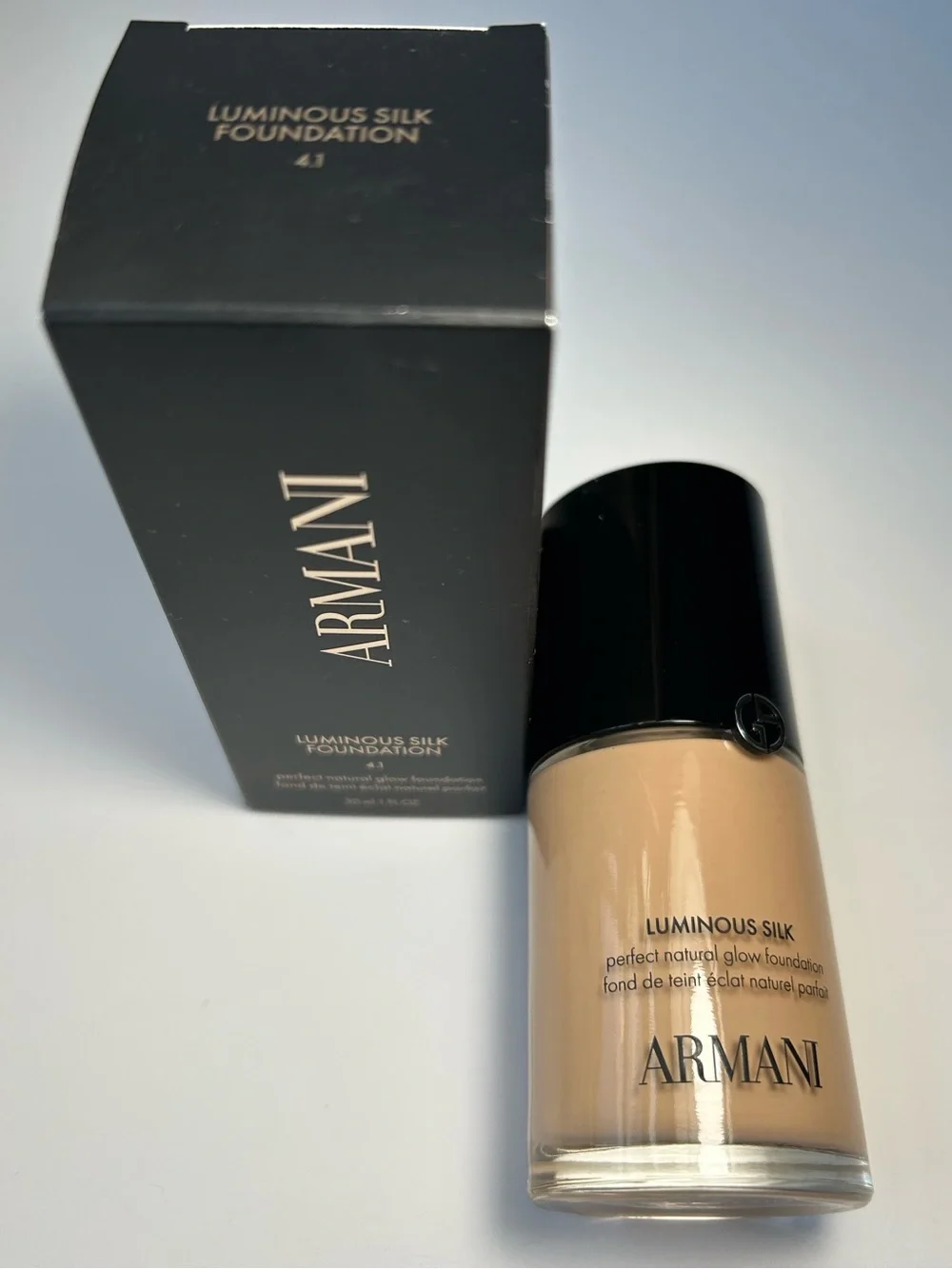 NWT🌷(#4.1) Armani Luminous Silk Natural Glow Foundation